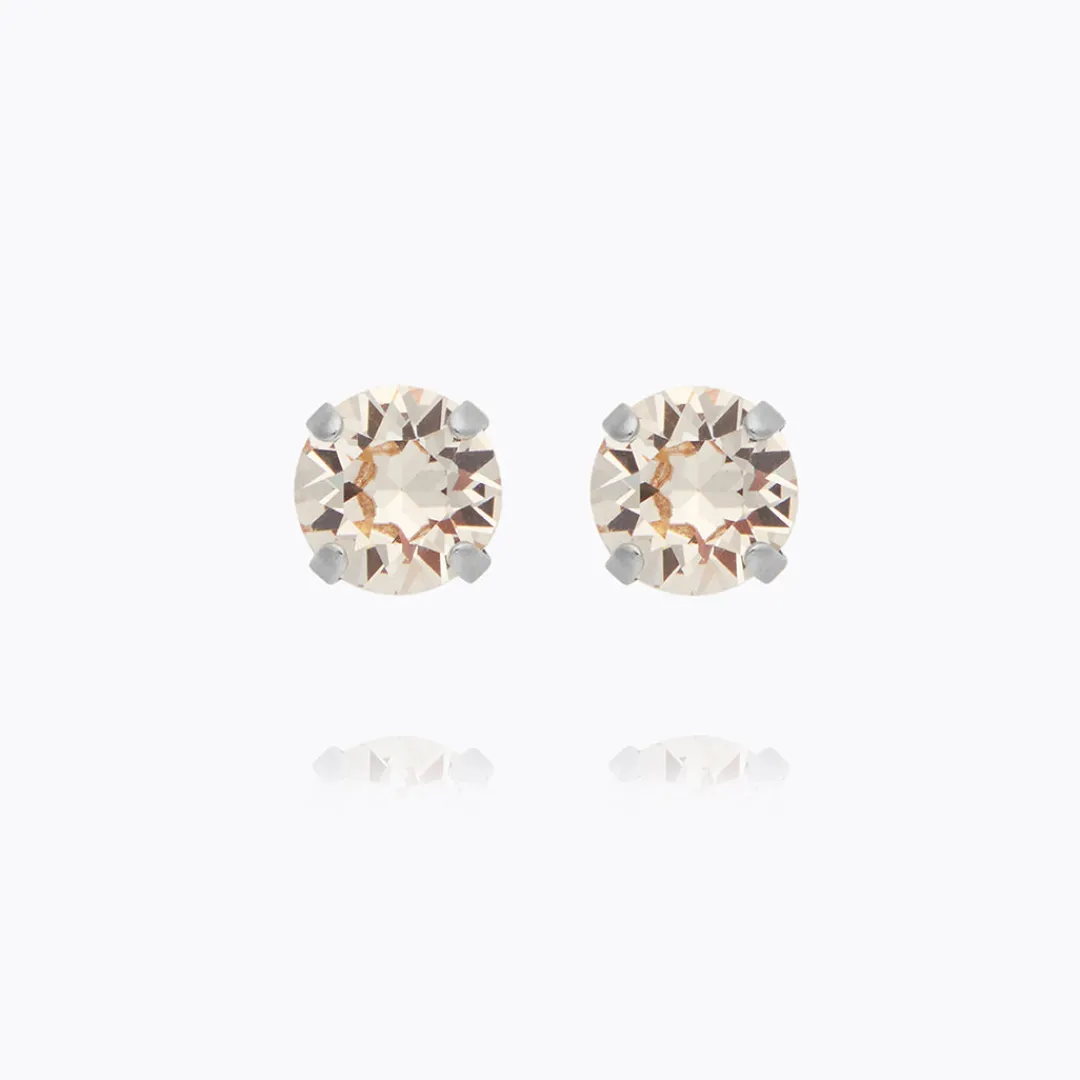 Fashion Classic Stud Earrings Örhängen