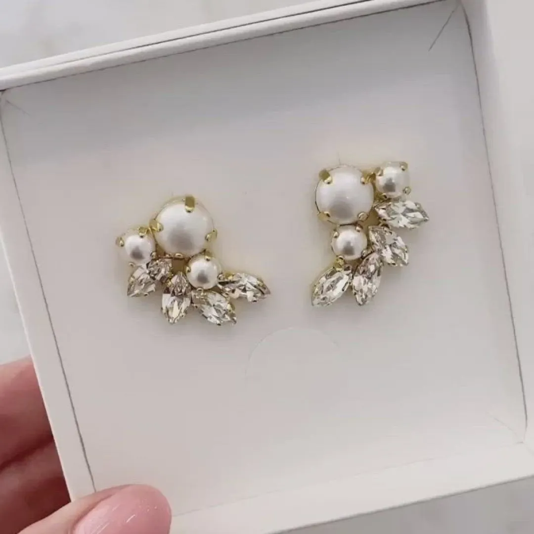 Best Electra Earrings/Pearl + Crystal Örhängen