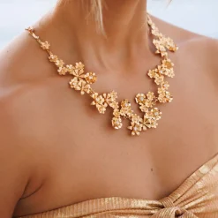 Flash Sale Laurel Necklace/Crystal Halsband