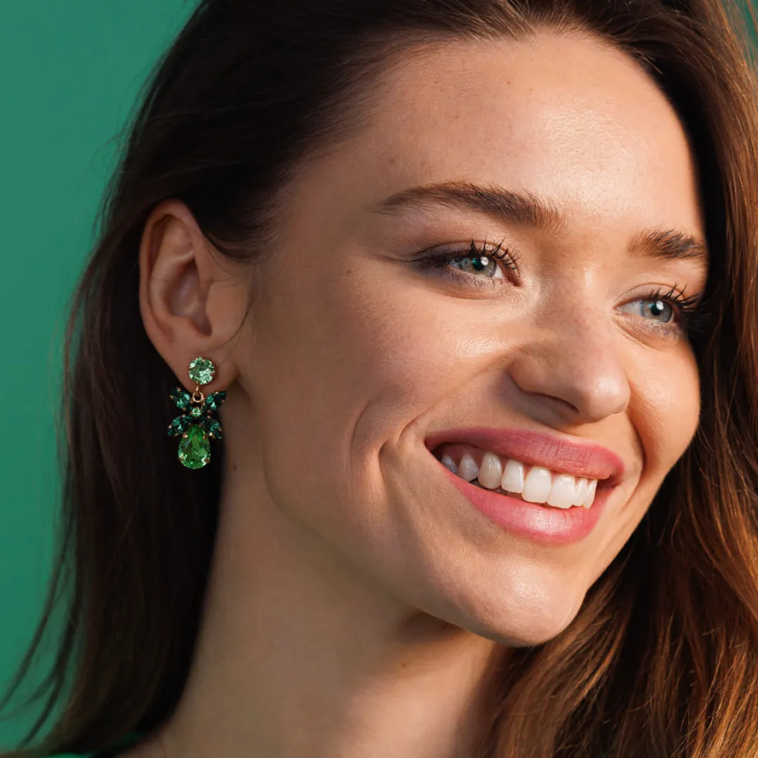 Shop Mini Dione Earrings Örhängen