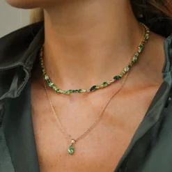 Store Petite Navette Necklace Halsband